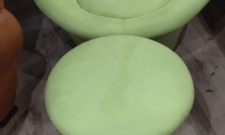 rénovation de fauteuil arrondi année 70 Aix-en-Provence