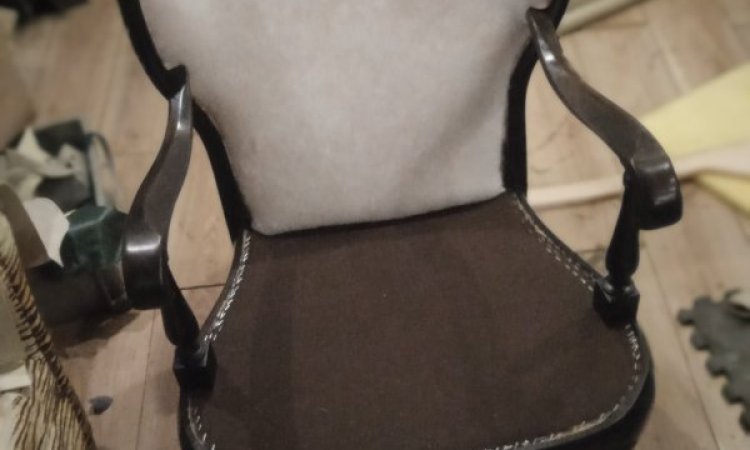 mise en ouate et cuvette - Réfection de fauteuil bergère à oreille Aix-en-Provence