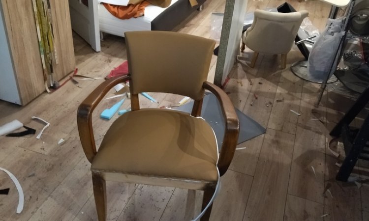 Rénovation de fauteuil - Les Pennes-Mirabeau - Atelier Moher